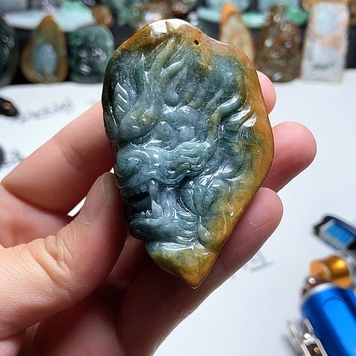 翡翠未镶嵌颈饰翡翠a货