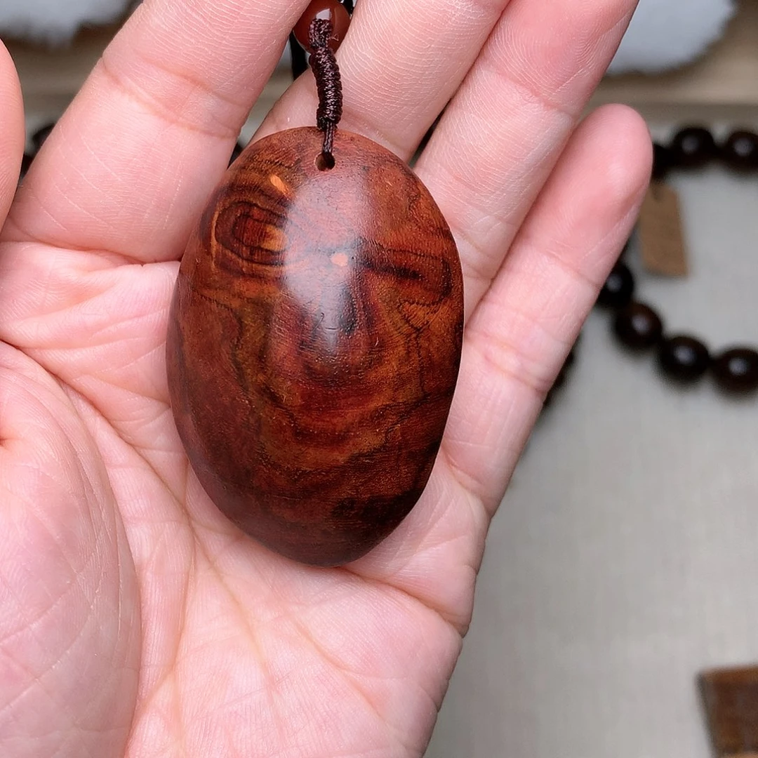 黄花梨/降香黄檀手串/手链老干料鹅蛋