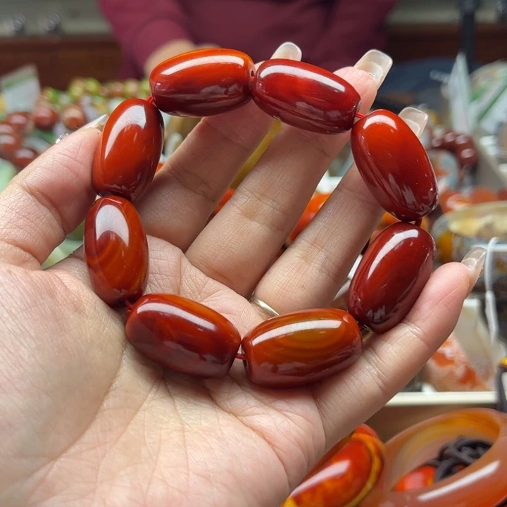 玛瑙/玉髓手镯未镶嵌