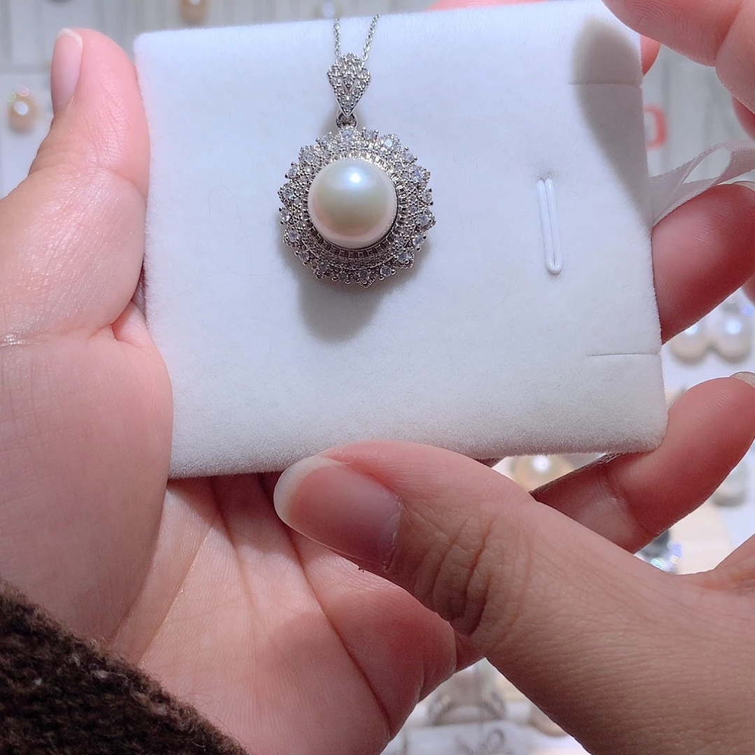 未镶嵌吊坠(赠链)淡水珍珠CC11.6mm