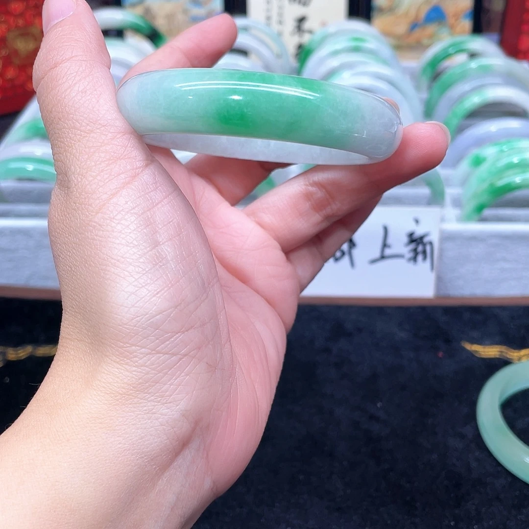 疯***人以图为准云主播003