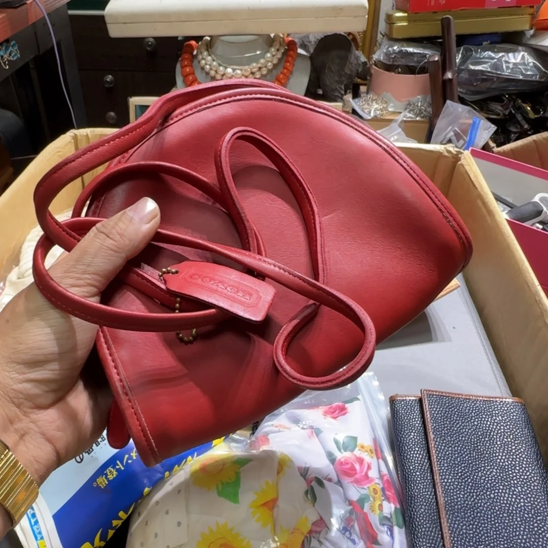 嬢***街醋酸（人造纤维）铁合金