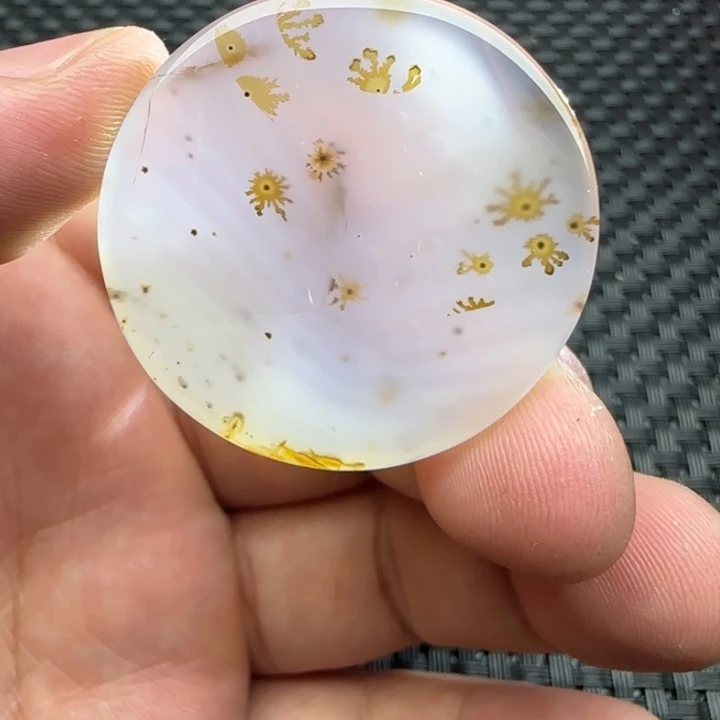 落***立未镶嵌颈饰玛瑙/玉髓