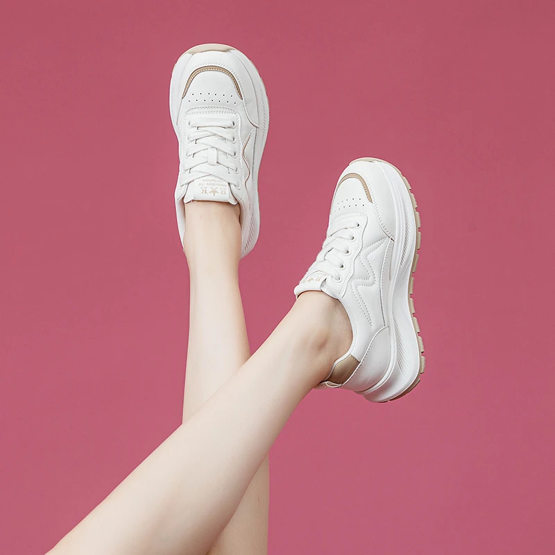 女鞋·新款真皮厚底复古轻便阿甘鞋休闲女鞋时尚休闲鞋