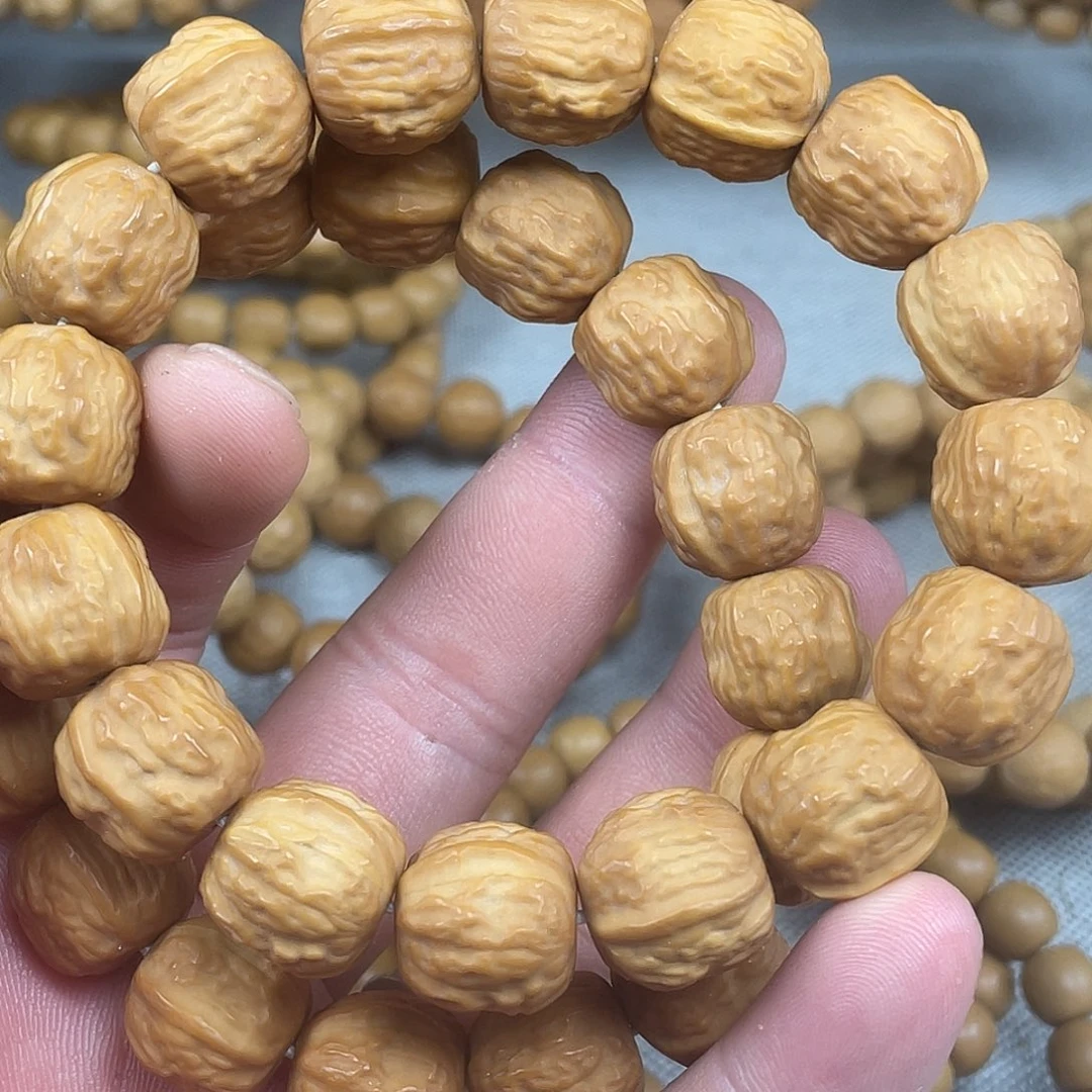 猴头核桃手串微瑕大蛤蟆头