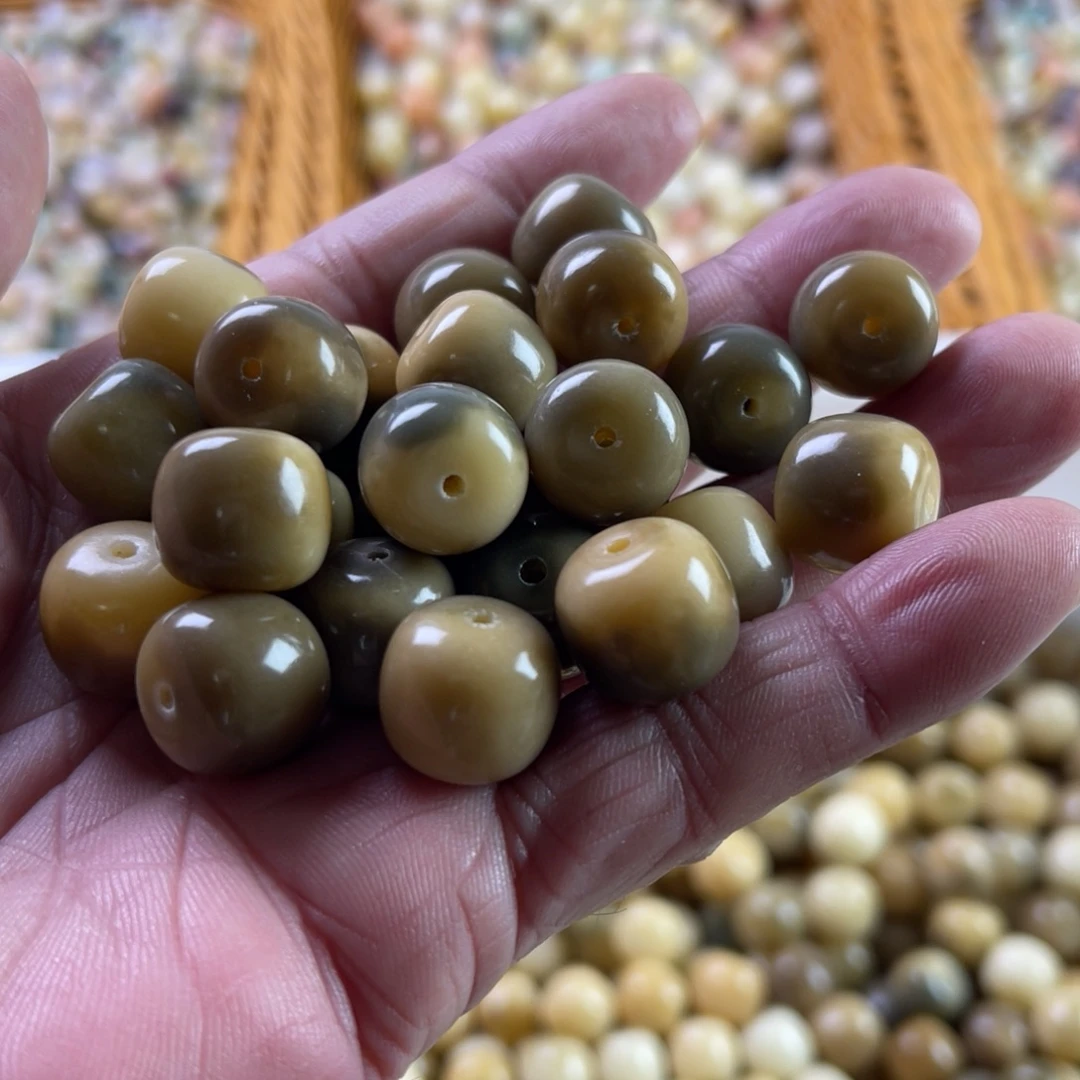 白玉菩提吊坠精品14-13飘花桶珠20颗