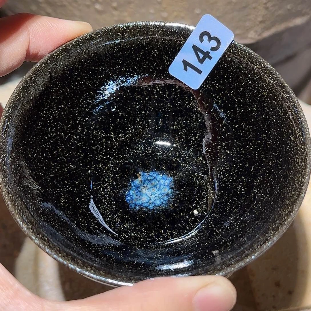 茶盏琢泥窑开窑现场