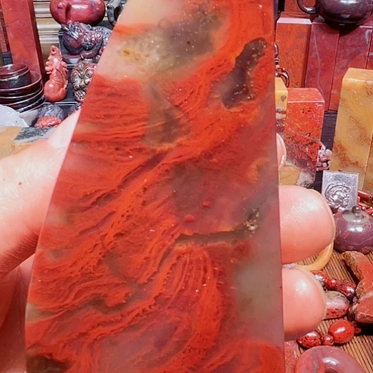 玉桂林鸡血玉玉化手玩
