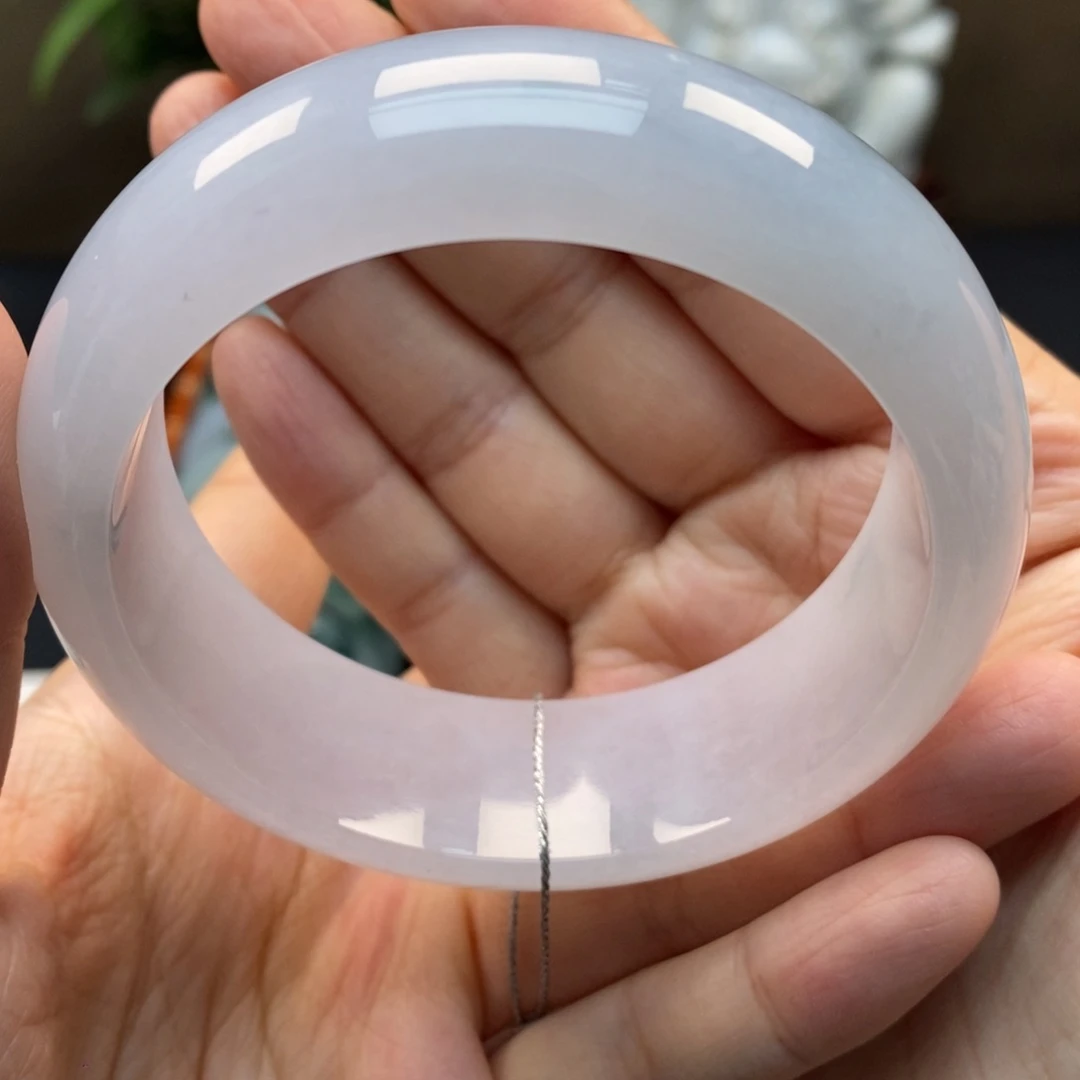 翡翠手镯未镶嵌天然