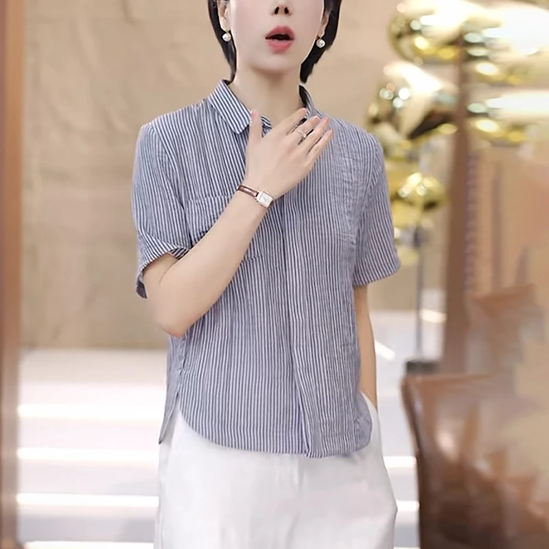 条纹轻奢高级感衬衫女短袖2025夏季新款洋气减龄宽松显瘦休闲上衣