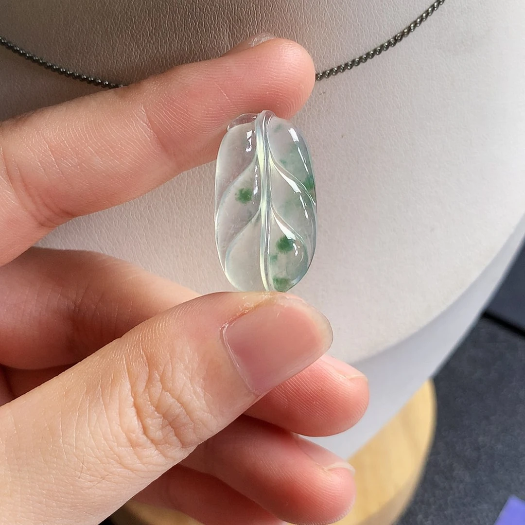吊坠(不含链)未镶嵌翡翠叶子