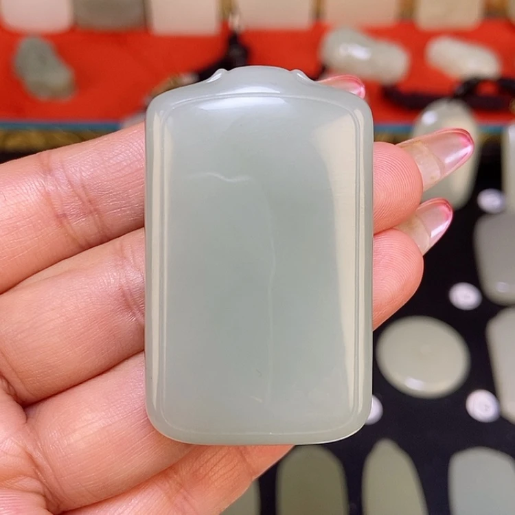 【闪购商品】颈饰未镶嵌和田玉