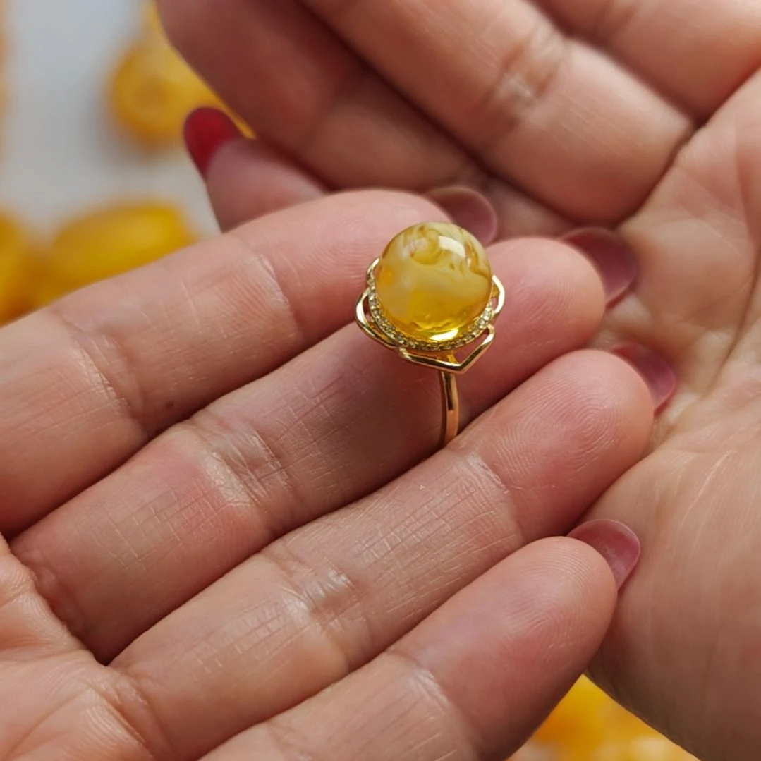 银S925镀金镶嵌蜜蜡戒指