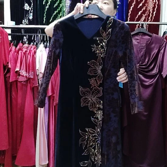 燕***格连衣裙连衣裙连衣裙