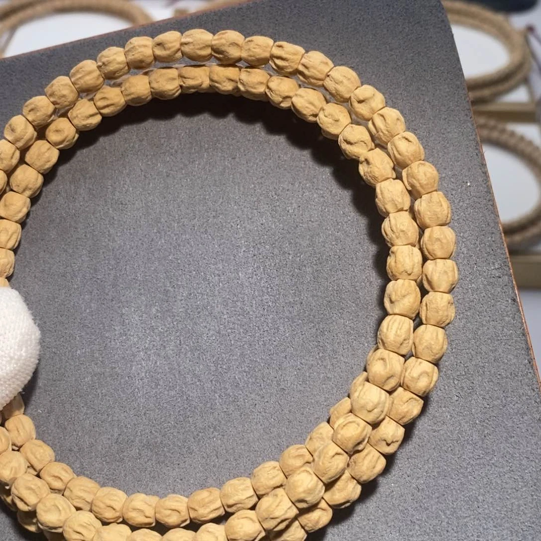 柏香籽/百香籽吊坠猎****?