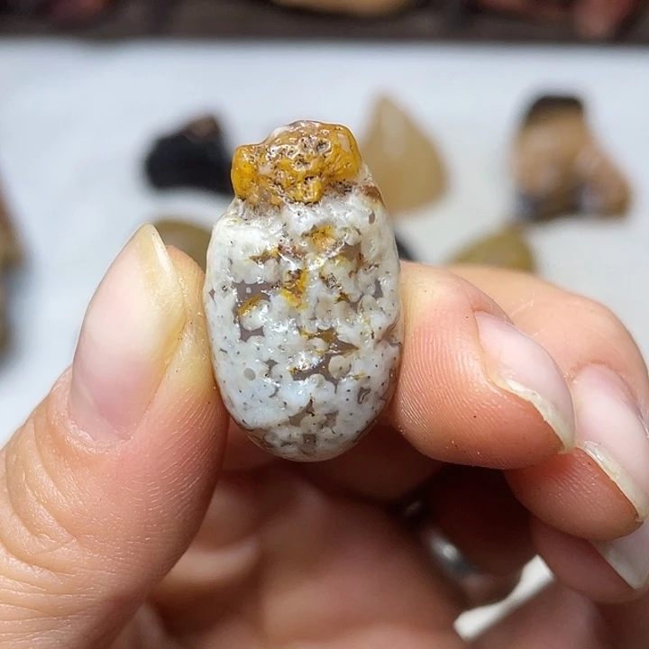 风***野石材戈壁牧民美石原石