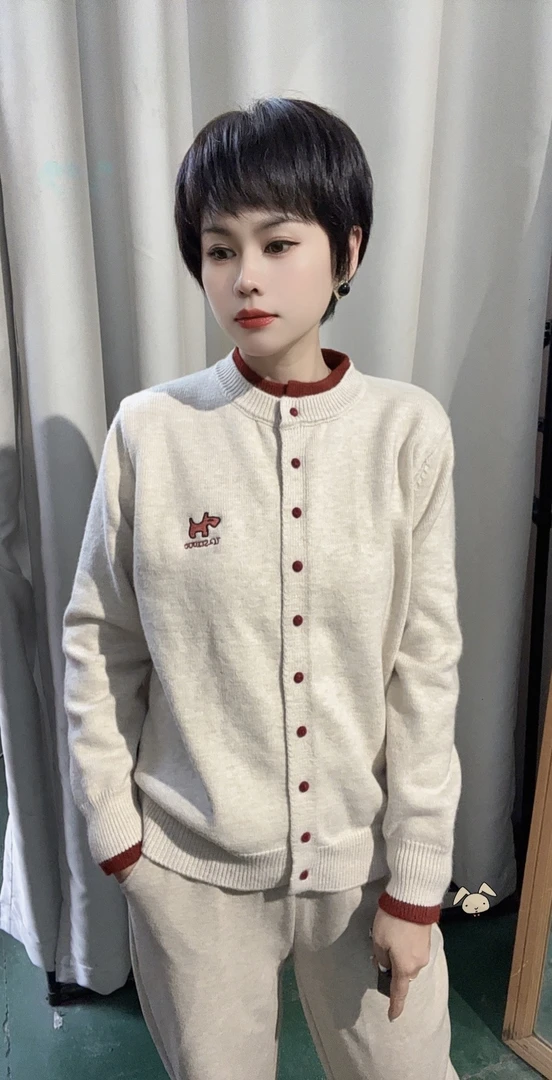 春季女加厚百搭毛针织衫时尚宽松版型