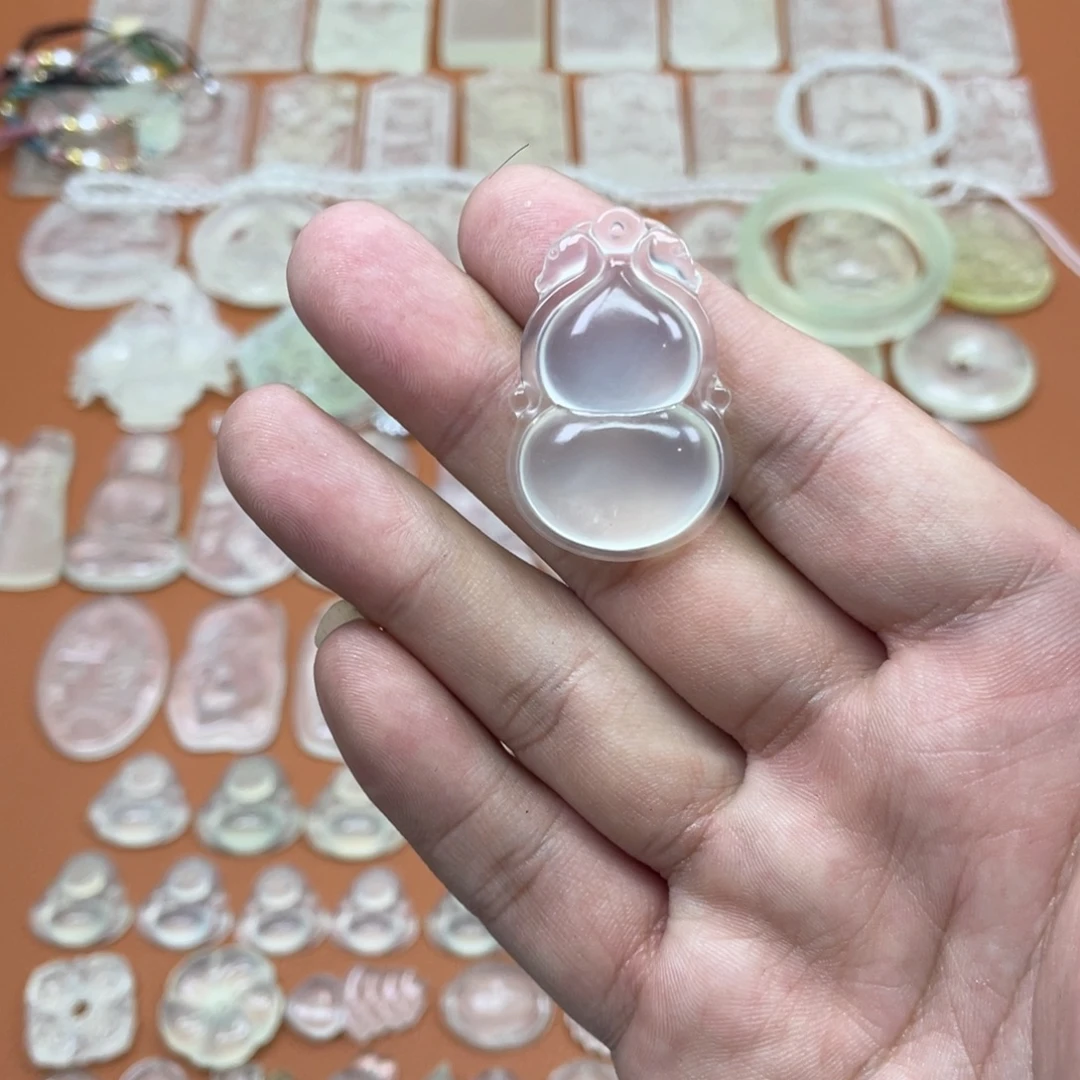 岫玉未镶嵌多样性随机发一