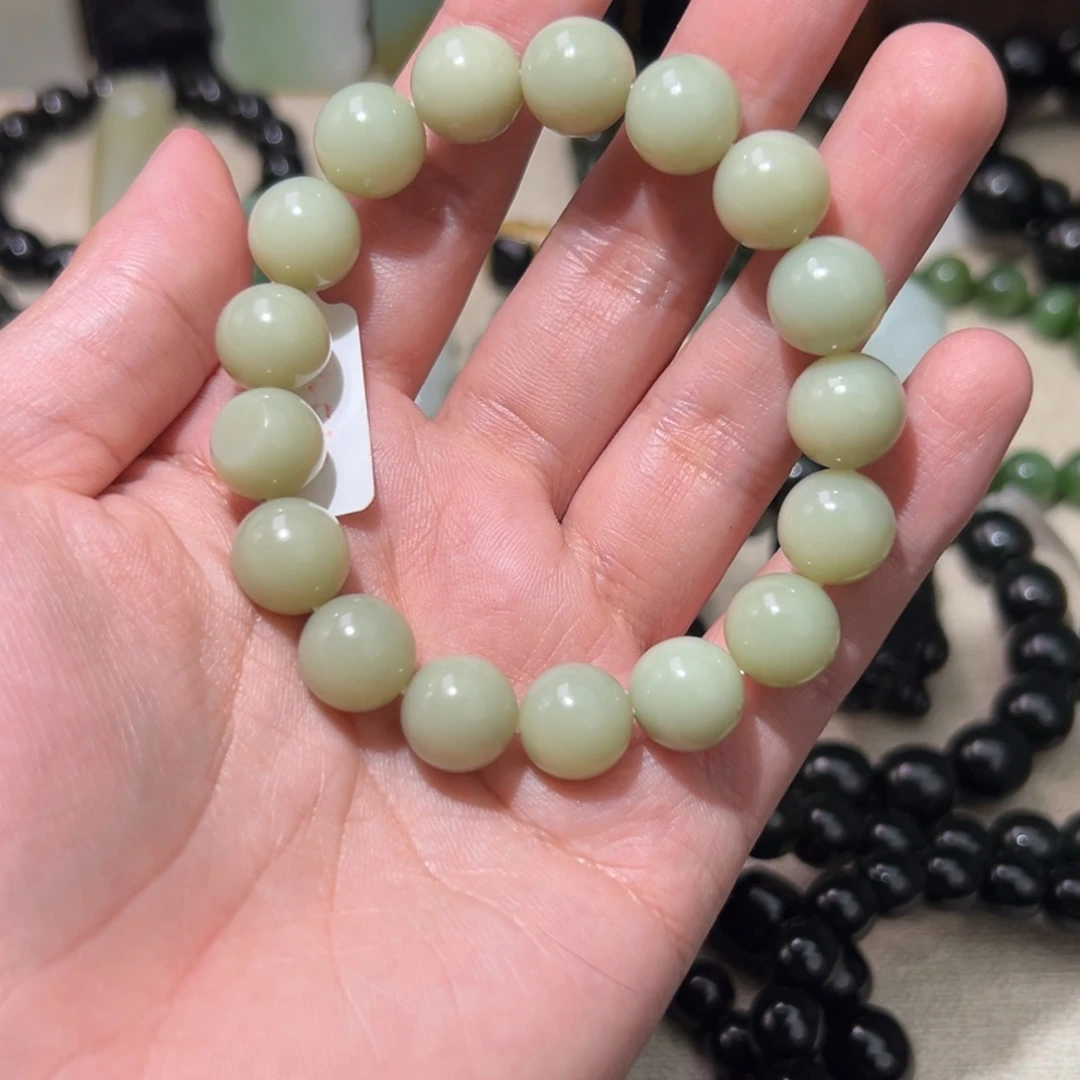 和田玉未镶嵌手链