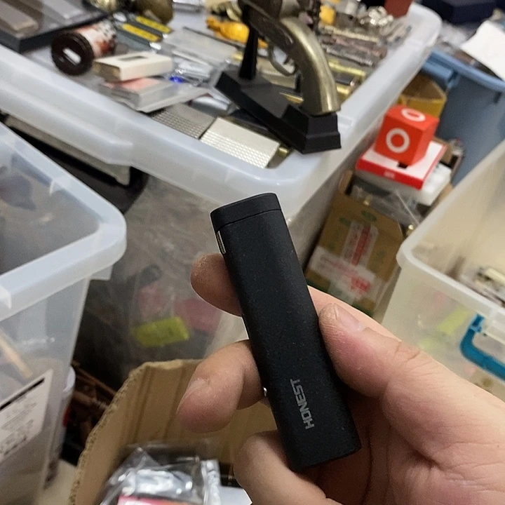 施***紫充电打火机充电打火机