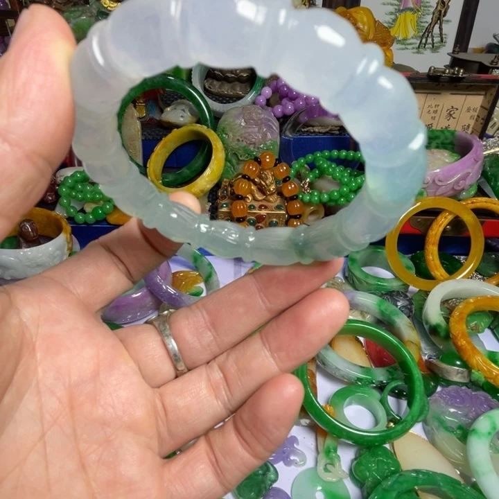 大***彊把件滴血莲花菩提