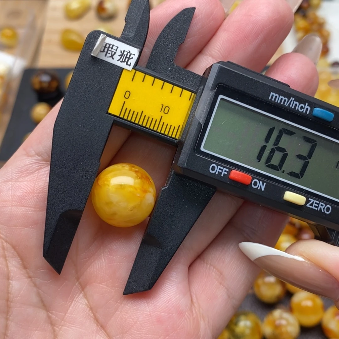 琥珀未镶嵌珠宝奇石蜜蜡1239