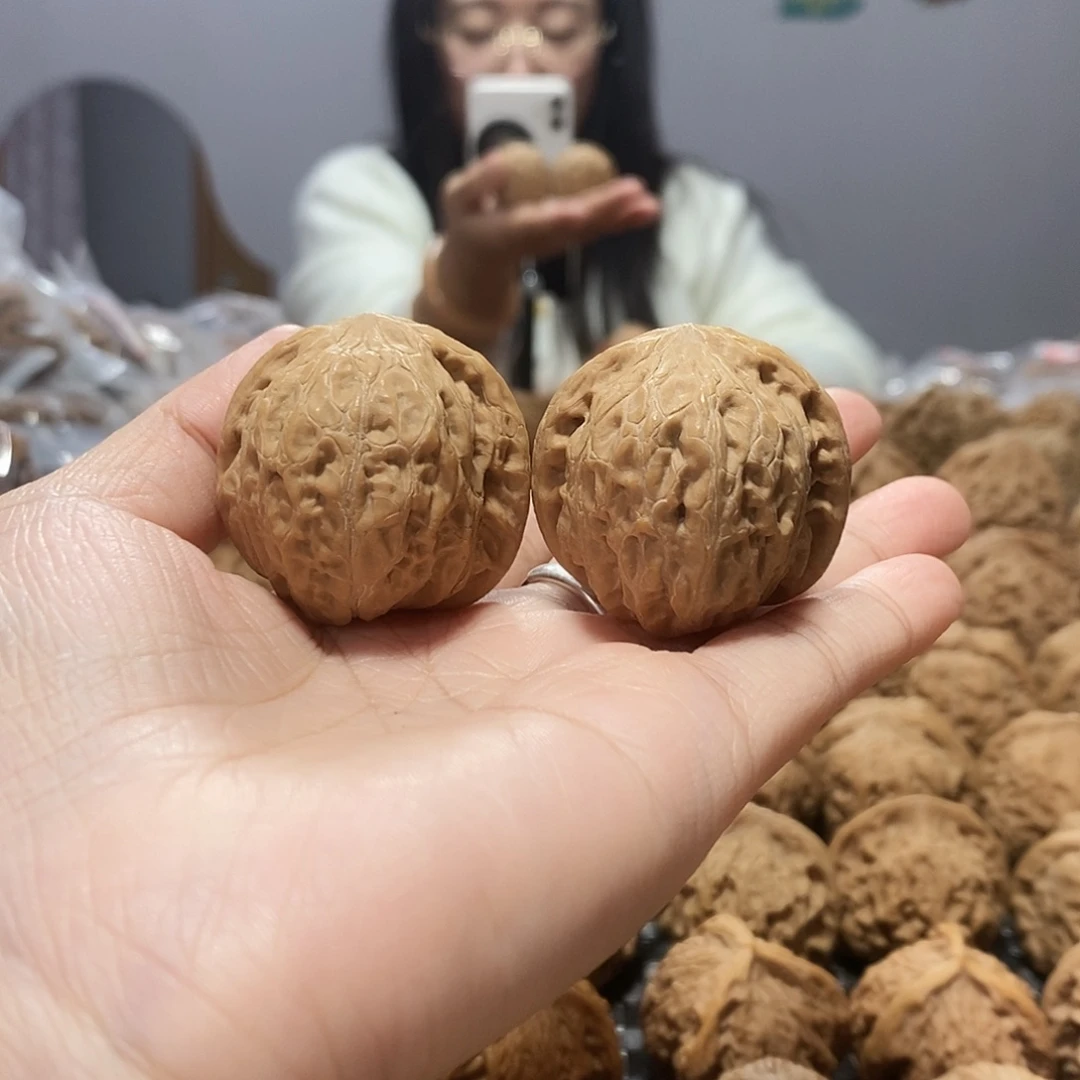 文玩核桃吊坠铁锤37黄