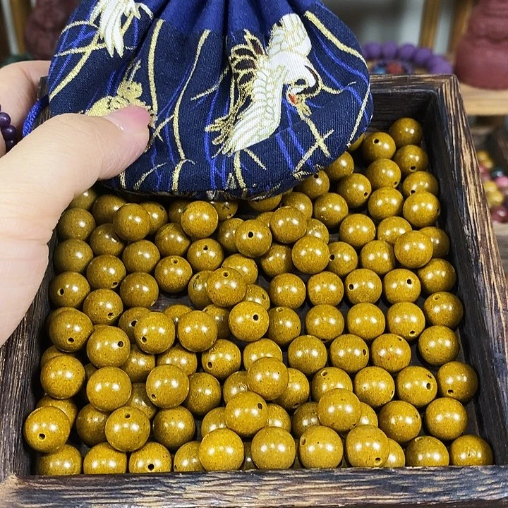 【栀子盈袖香】1.0拍到手120颗打底微瑕