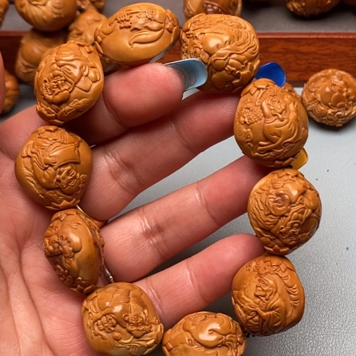 吊坠橄榄核哦啦咯啦健健康康快快乐乐