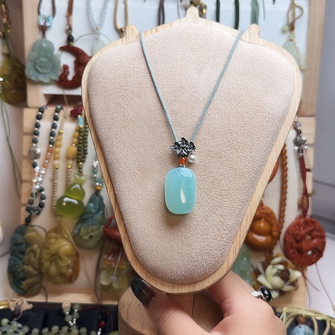 蛇纹石玉合金颈饰