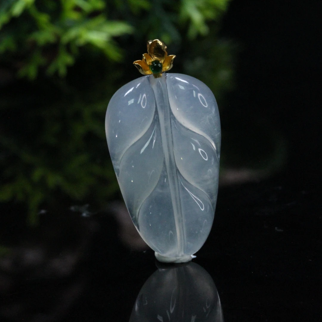 天然缅甸翡翠A货18K金镶大业有成叶子吊坠/1228040/拍卖