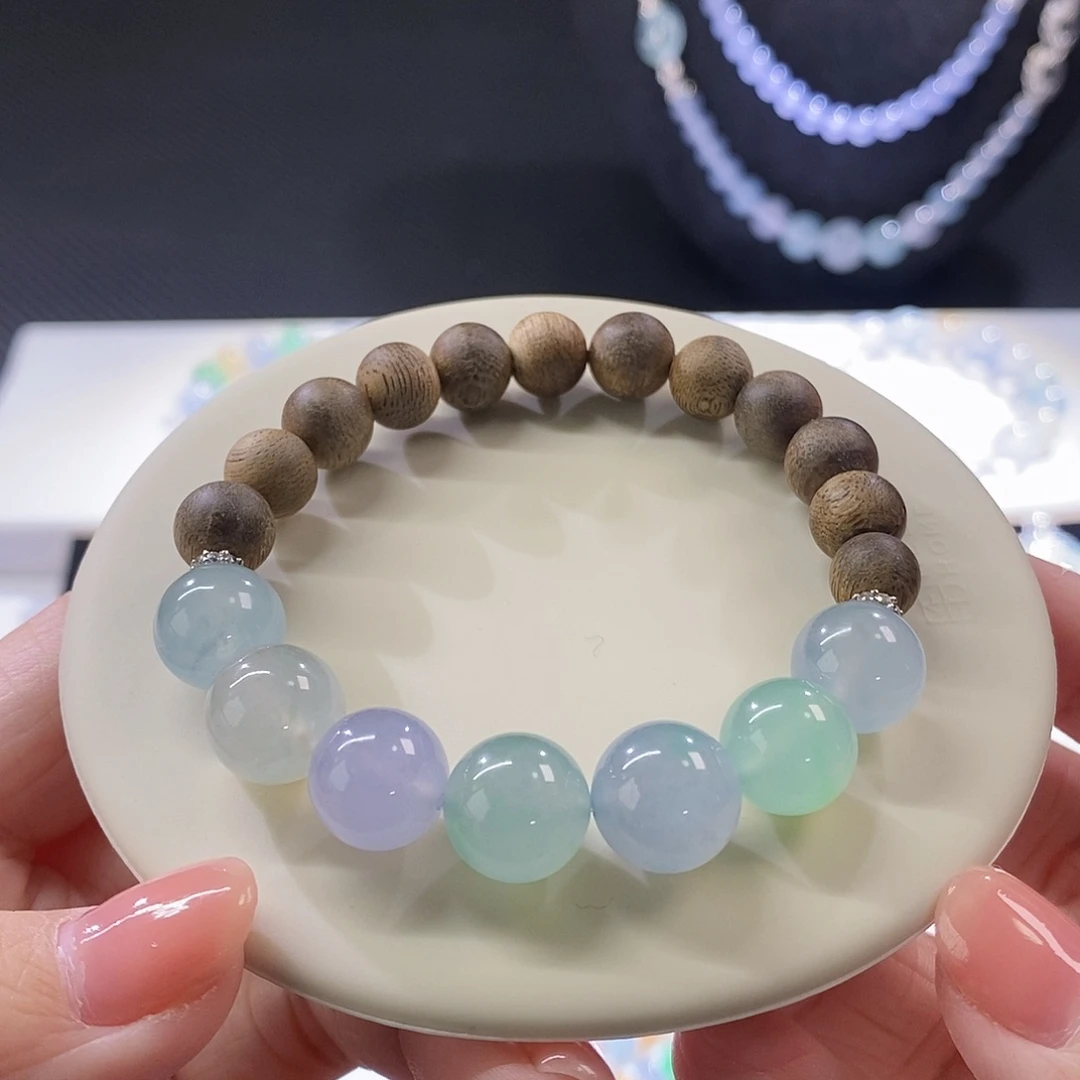 翡翠挂件未镶嵌亏清买断