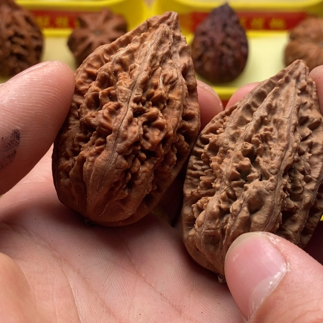 文玩核桃吊坠小涵13