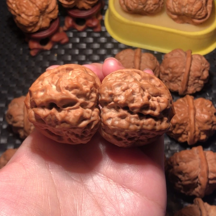 文玩核桃把件40✖️47肌肉蛙