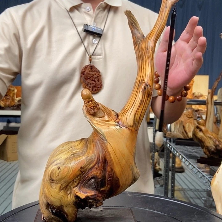 柏木（崖柏）随型摆件