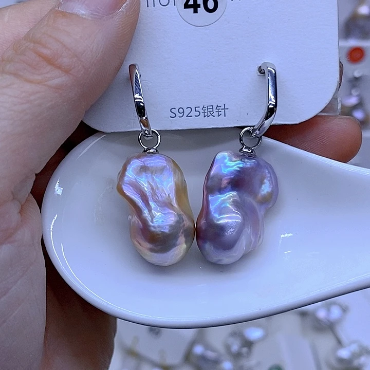 未镶嵌淡水珍珠颈饰