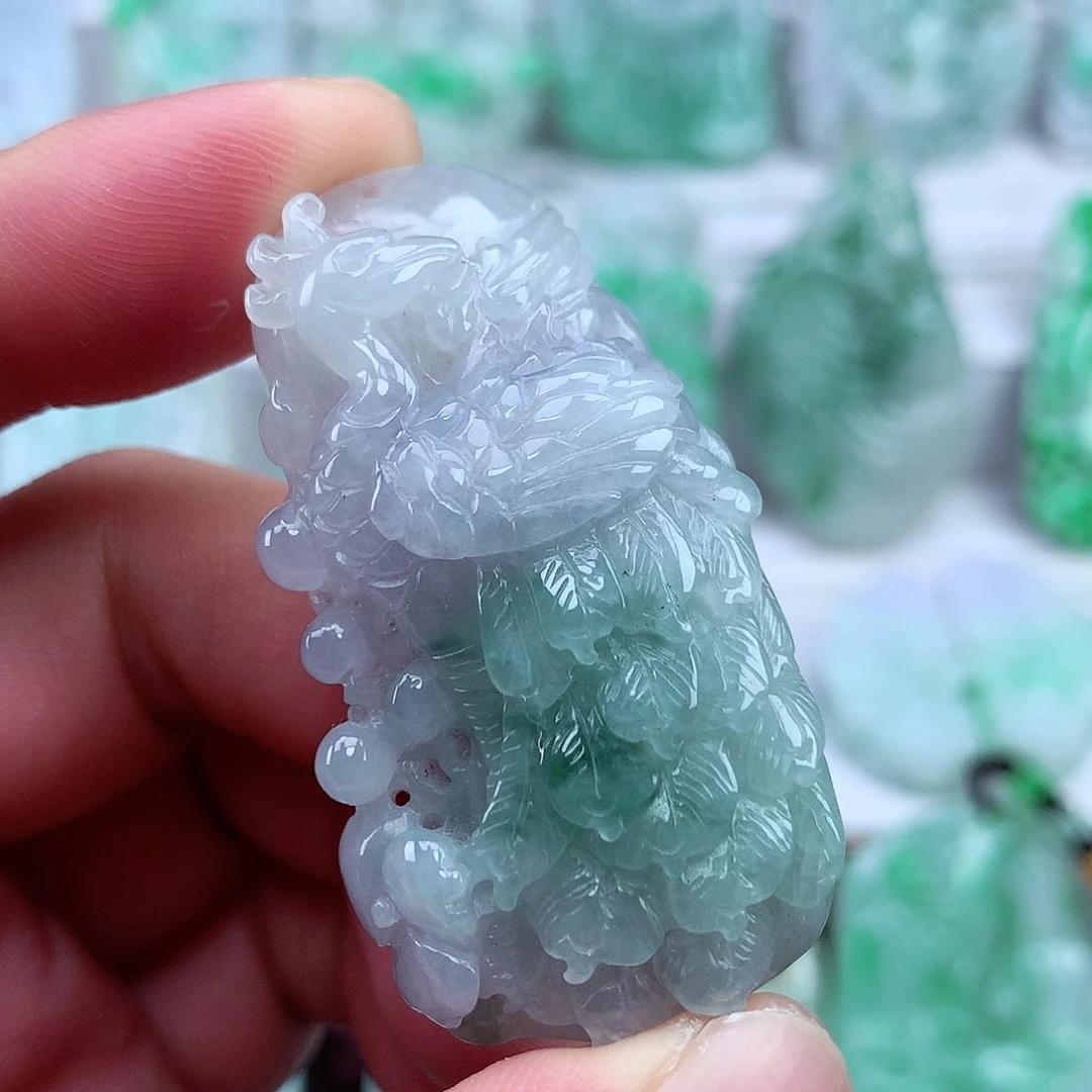 翡翠未镶嵌颈饰翡翠吊坠