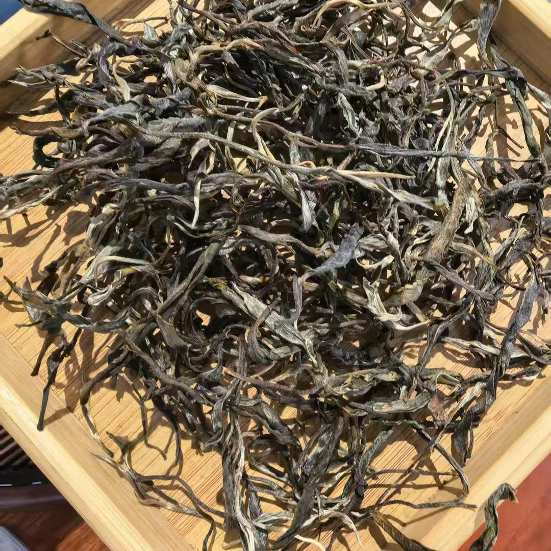 2025年 忙肺百年古树生茶 散料