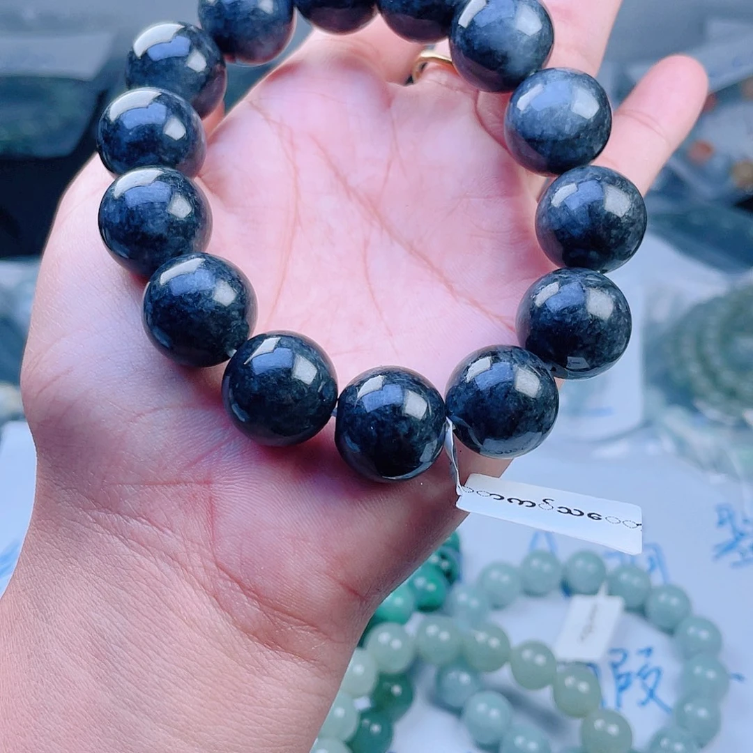 定制翡翠未镶嵌珠串