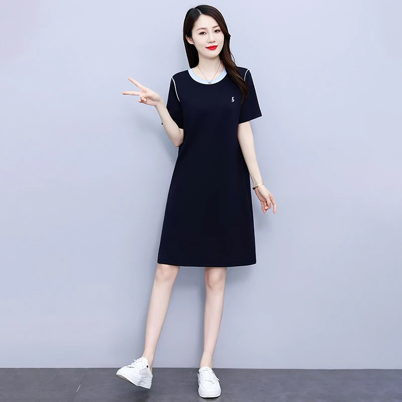 夏季中长款撞色连衣裙洋气遮肚女装2025新款小个子短袖大码a字裙
