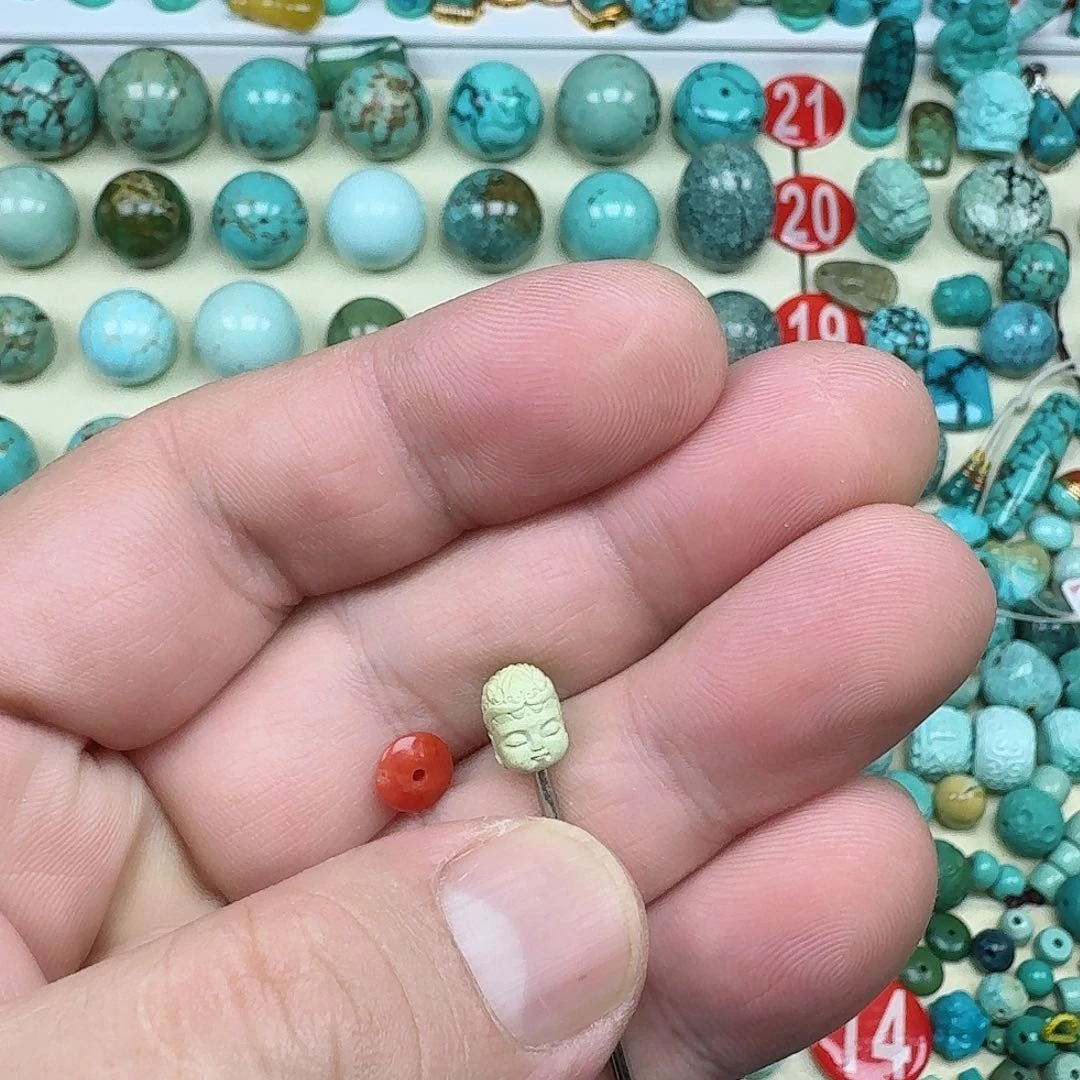 未镶嵌配饰南红玛瑙