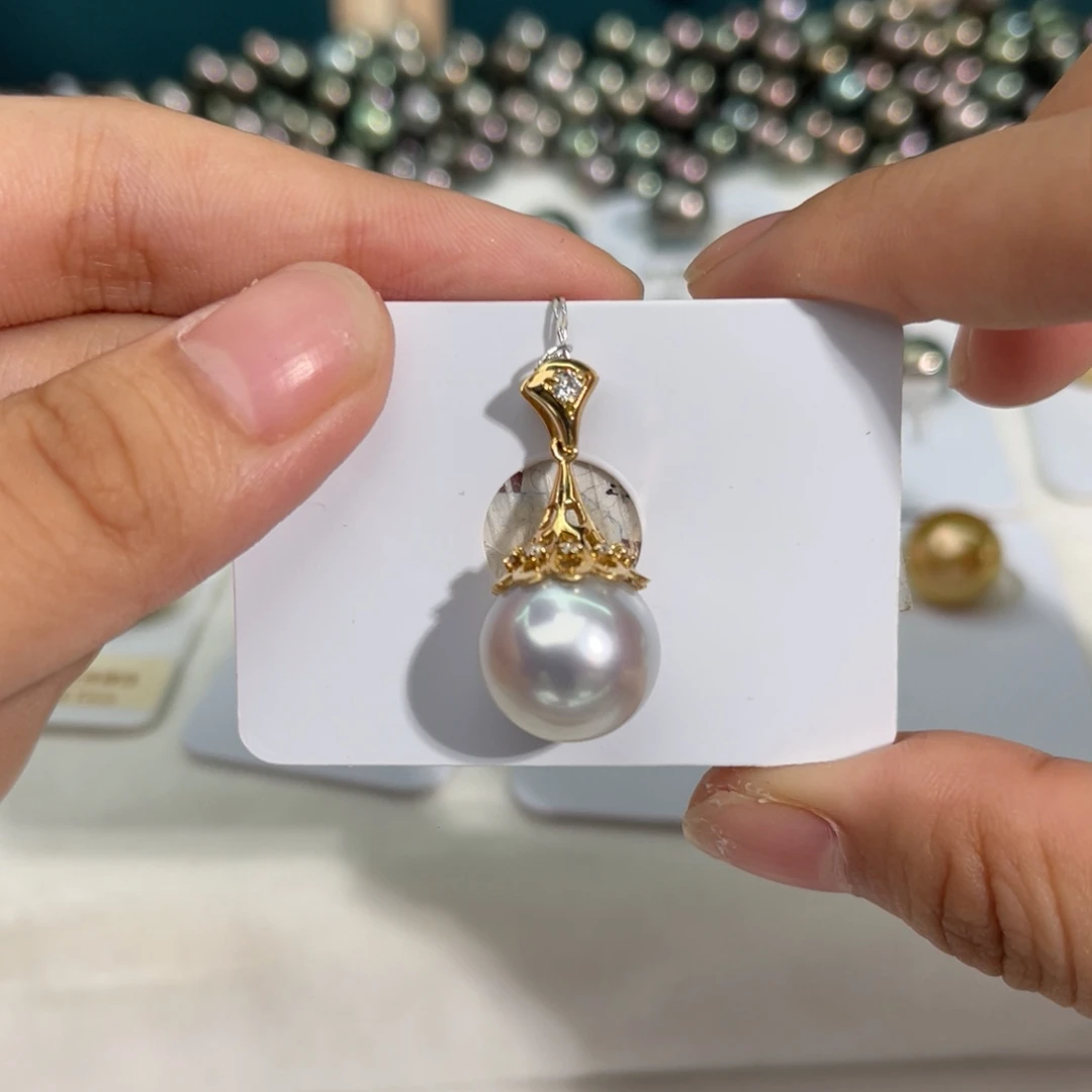 18K金镶嵌澳白海水珍珠13-13.5mm