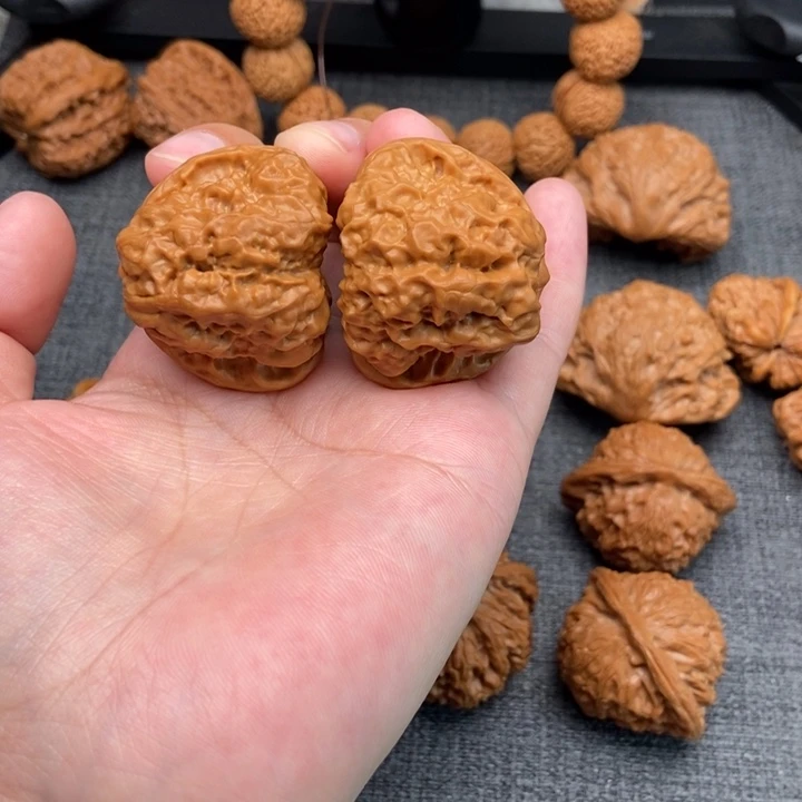 文玩核桃把件吃*陈蛤蟆39