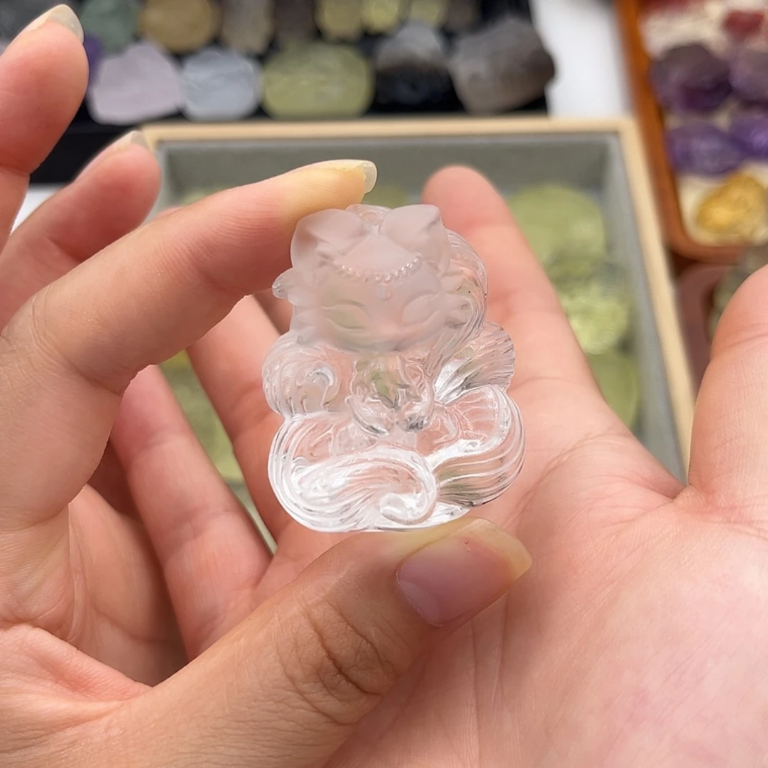 银S925镶嵌颈饰水晶i****e白水立体九尾