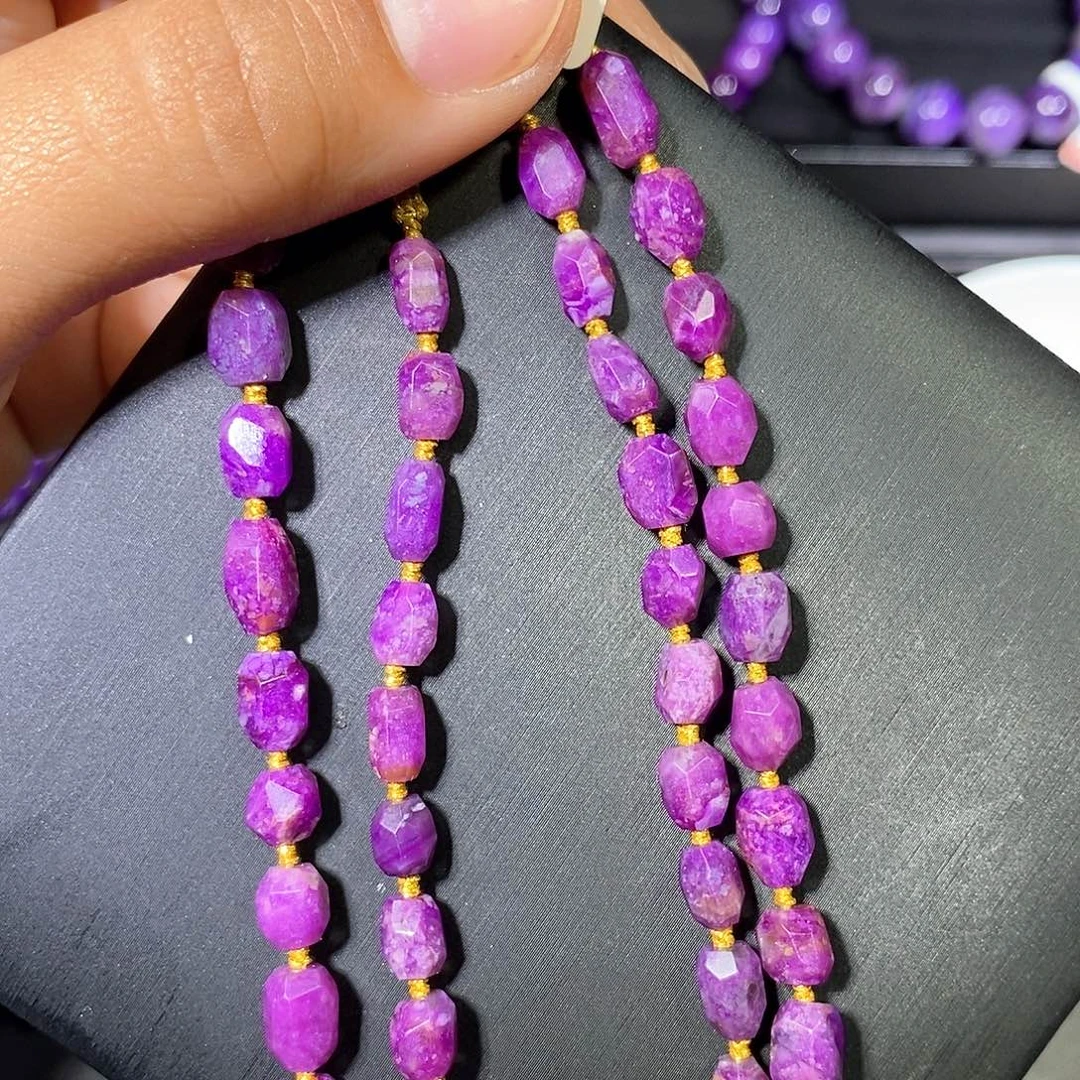 苏纪石（舒俱来）未镶嵌南非舒俱来桃红冰料钻切项链