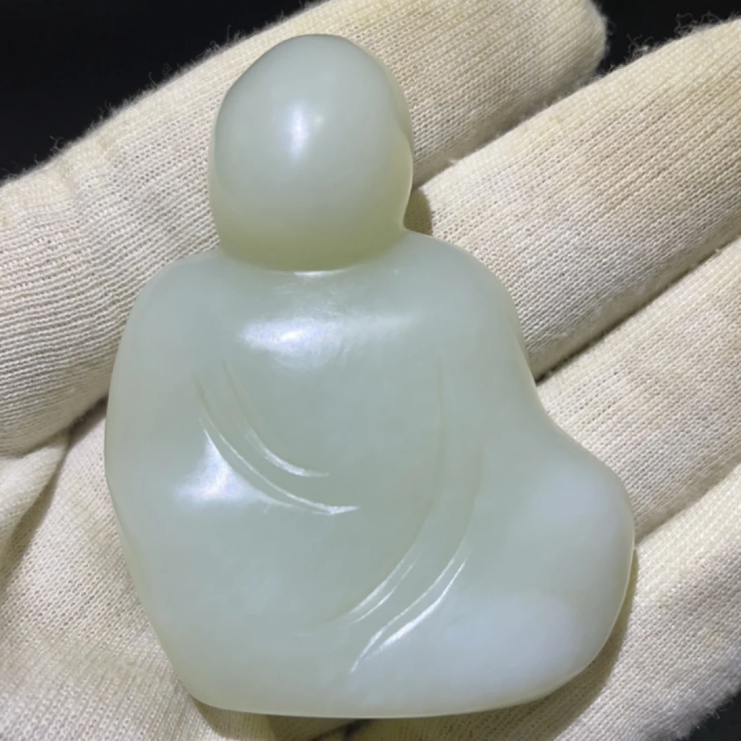 和田玉佛者静坐悟道