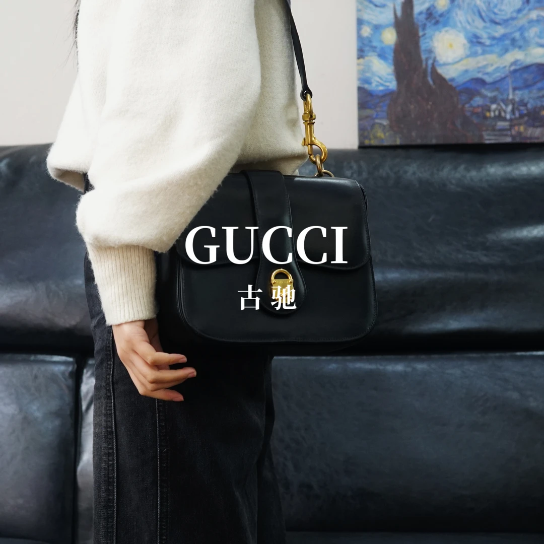 95新 GUCCI/古驰 黑色单肩斜挎包/ZD01521011/1011