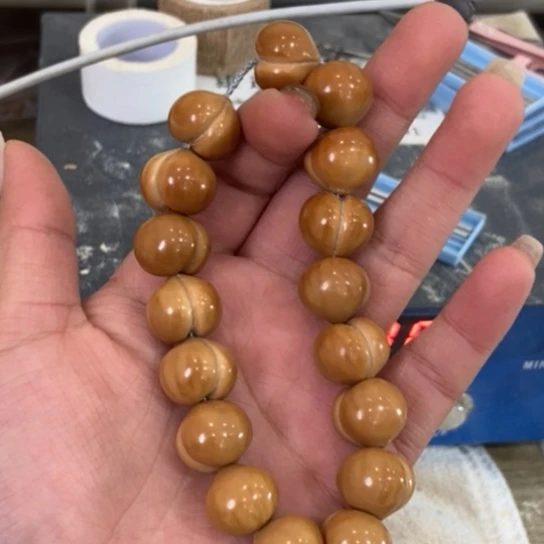 白***欢手串猴头核桃猴头核桃屁桃