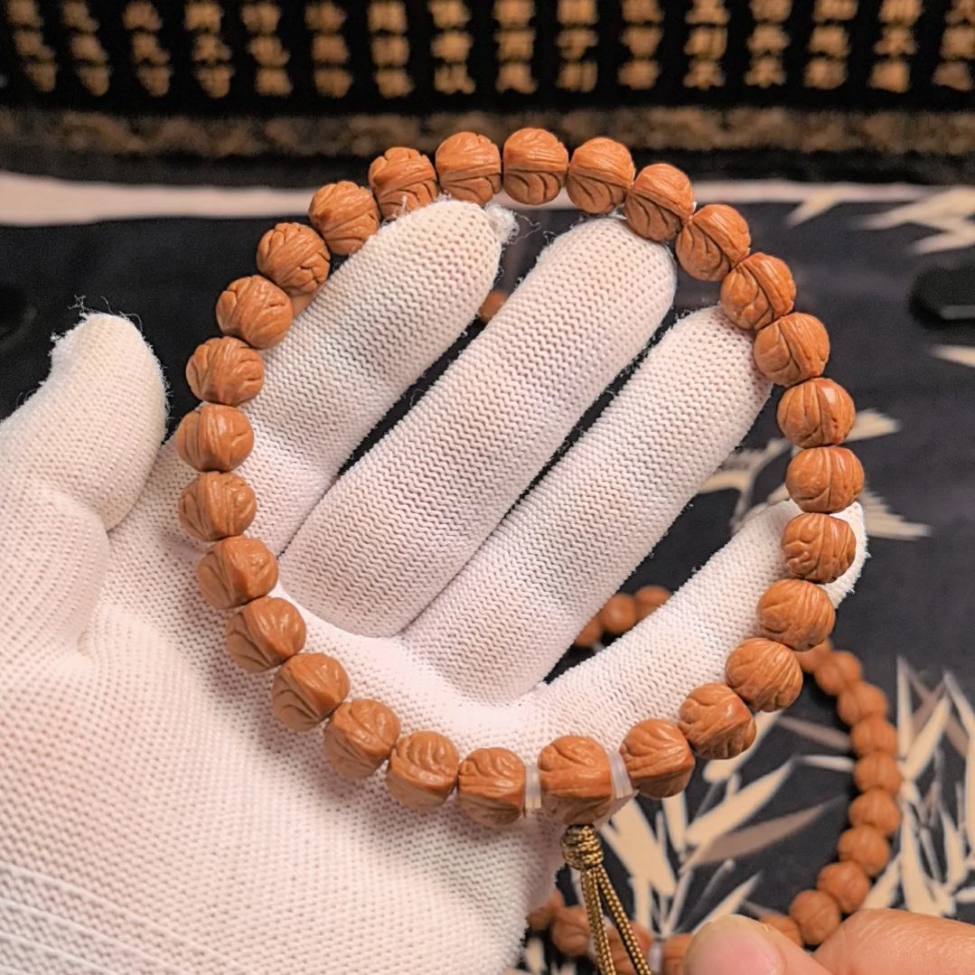 手串桃核小龙纹手持