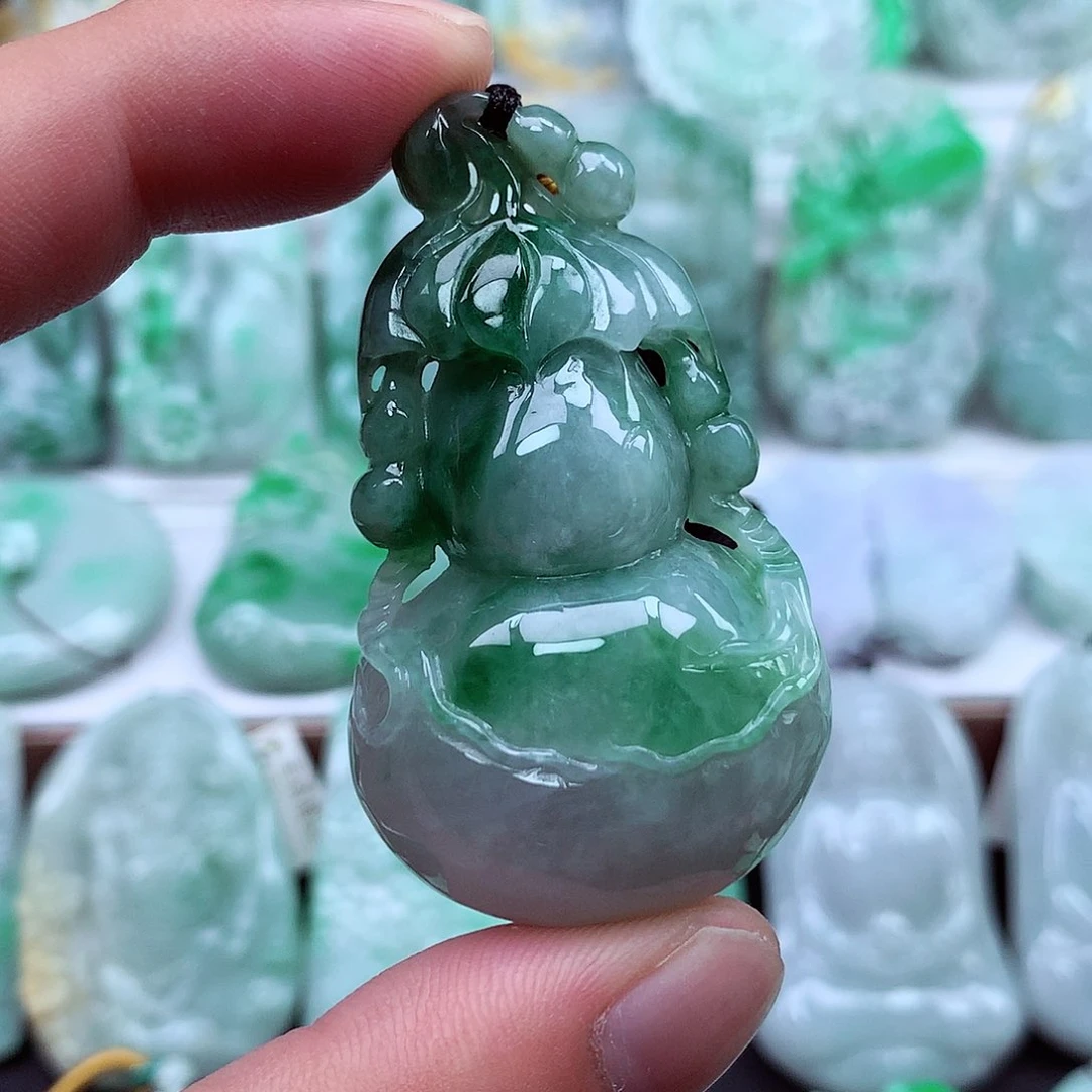 翡翠未镶嵌颈饰翡翠吊坠
